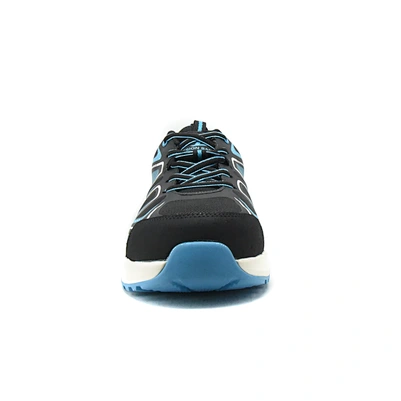 SPORT SHOES
